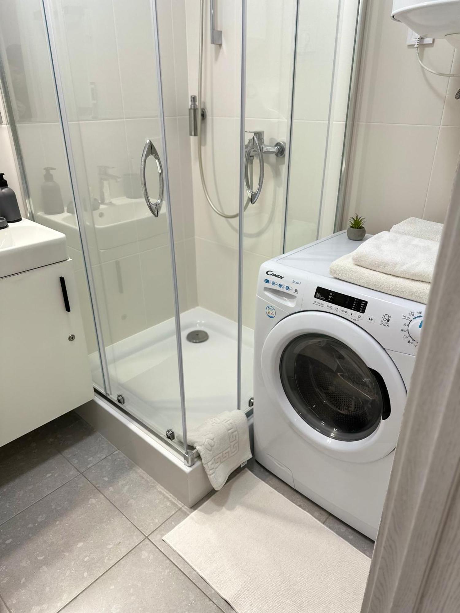 Cube House Apartman Kijev Kültér fotó